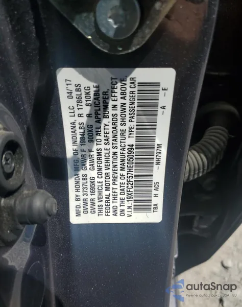 2017 Honda Civic Lx z USA, uszkodzony, nr VIN 19XFC2F57HE050994